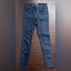 Levi's Dark Blue Women's Skinny Jeans